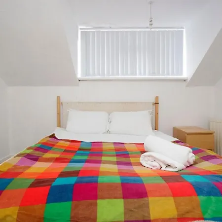 Hotel St 4*