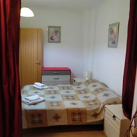 St Szálloda 4*